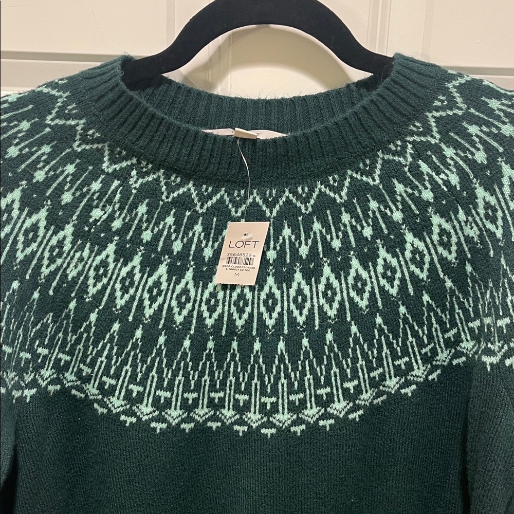 NWT LOFT Fair Isle Green Apres soft crew pullover Sweater lightweight Alpine - Picture 3 of 9